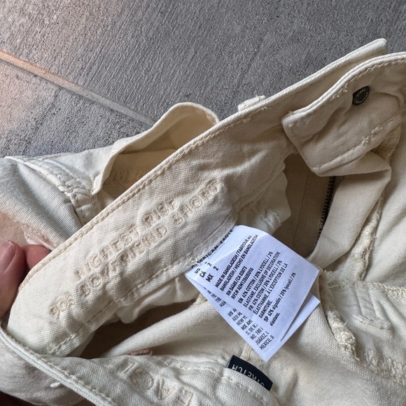 American Eagle Outfitters Cream Jean Shorts with flowers - Picture 5 of 5